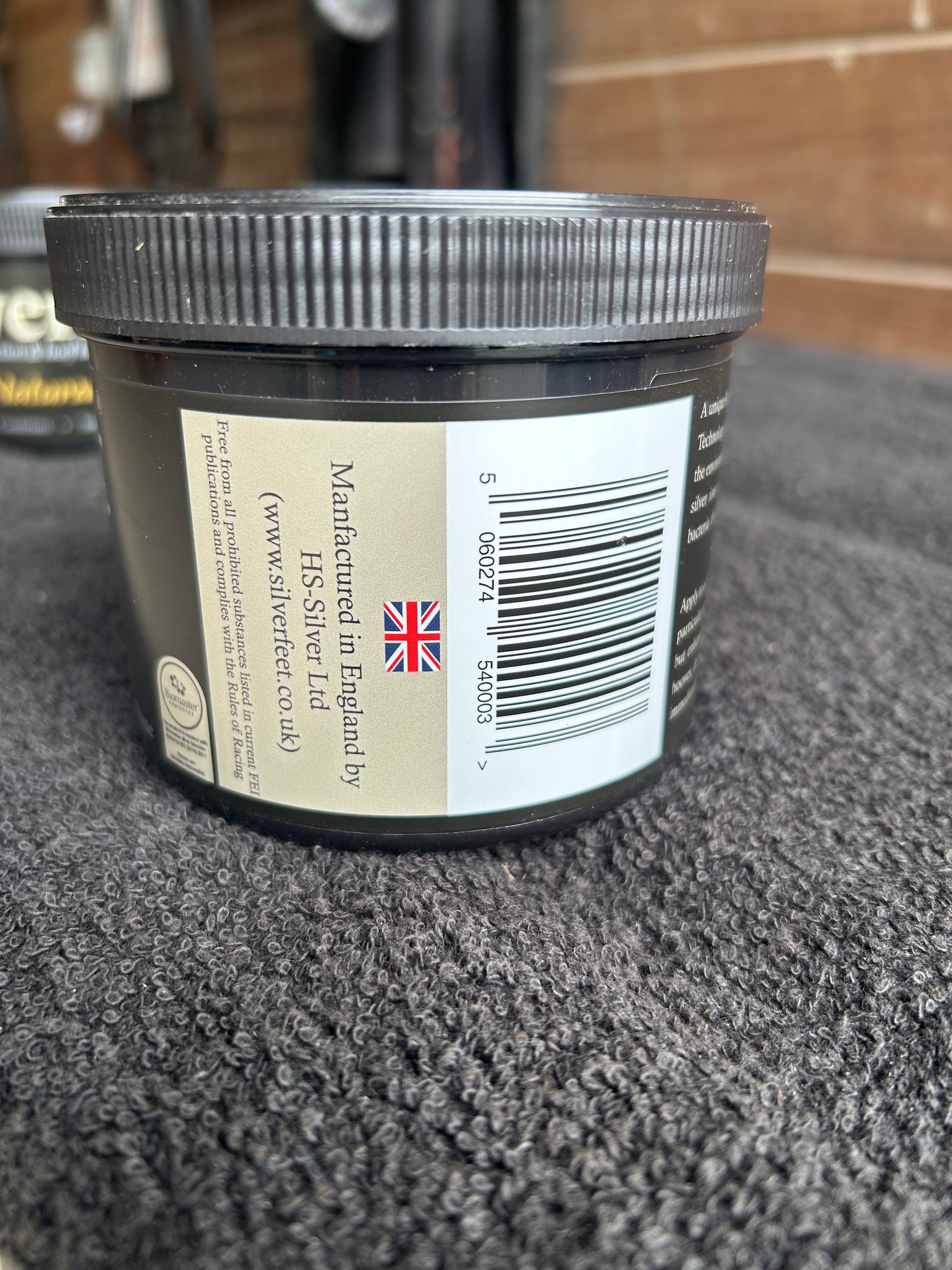 Silver Feet Hoof Balm